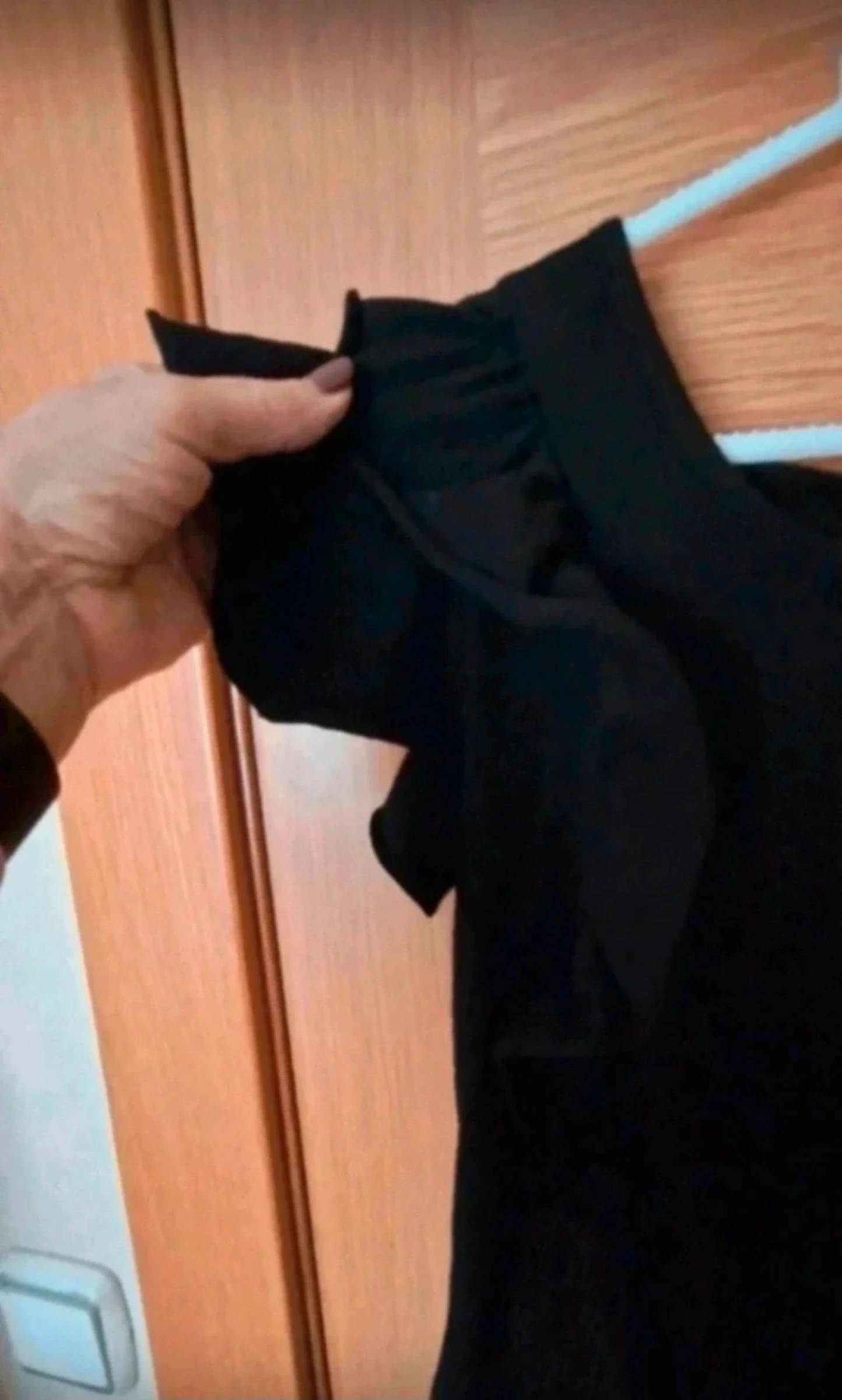 Camiseta feminina, laçada nas costas, cor preta, tamanho P – photo 2